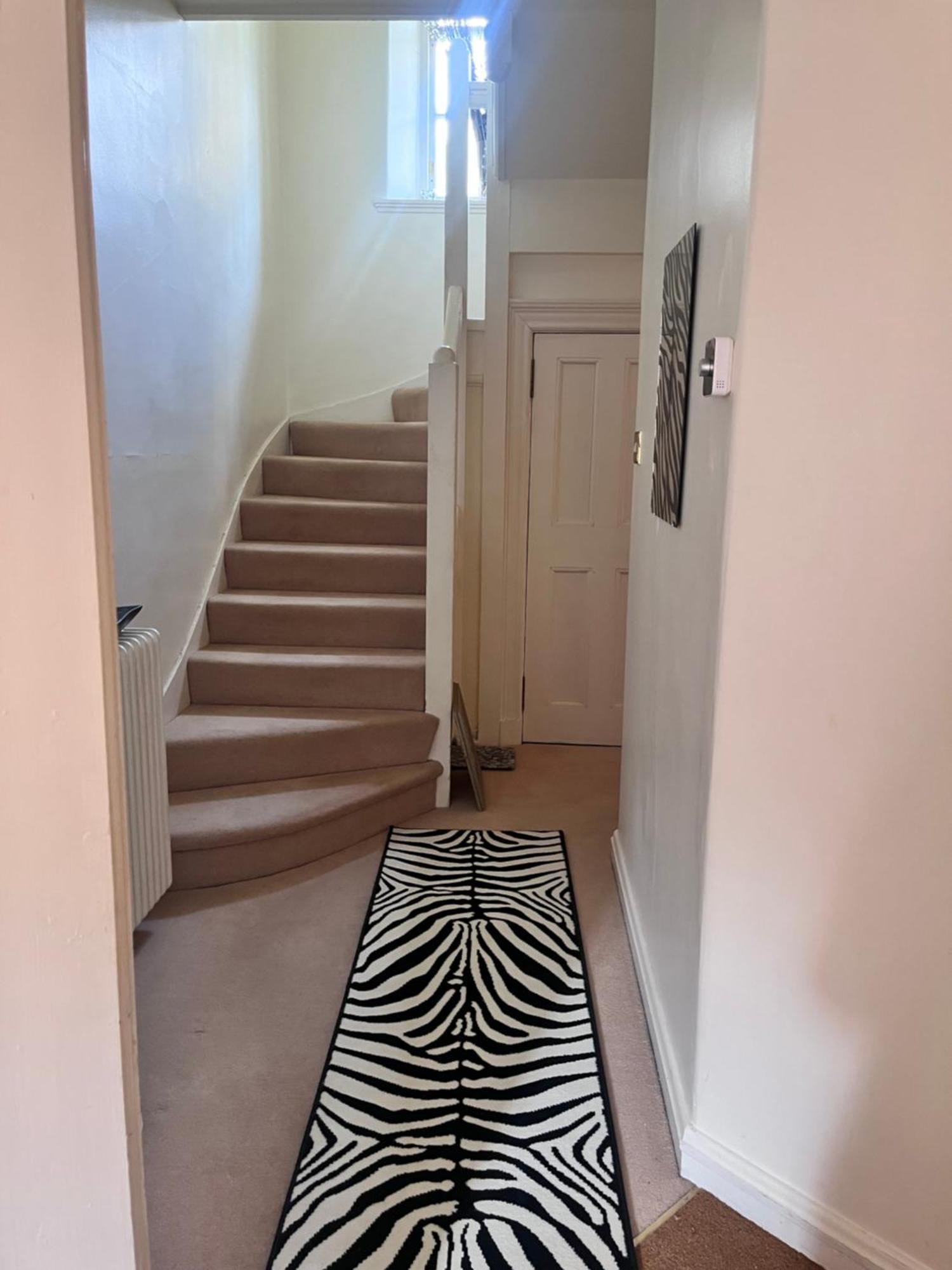 Private Room In Charming Detached House In Newington Edimburgo Esterno foto